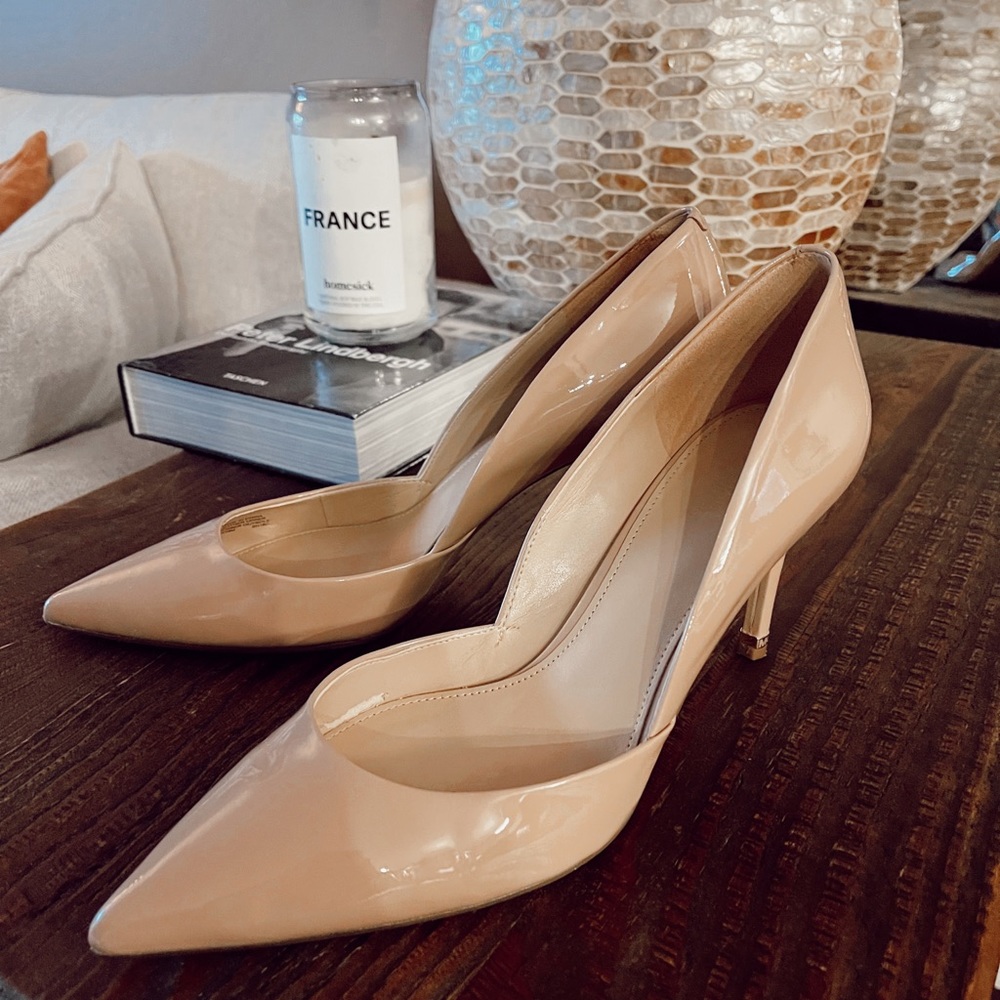 EVERYTHING MUST GO SALE! Michael Kors patent leather pumps 
Size 9
